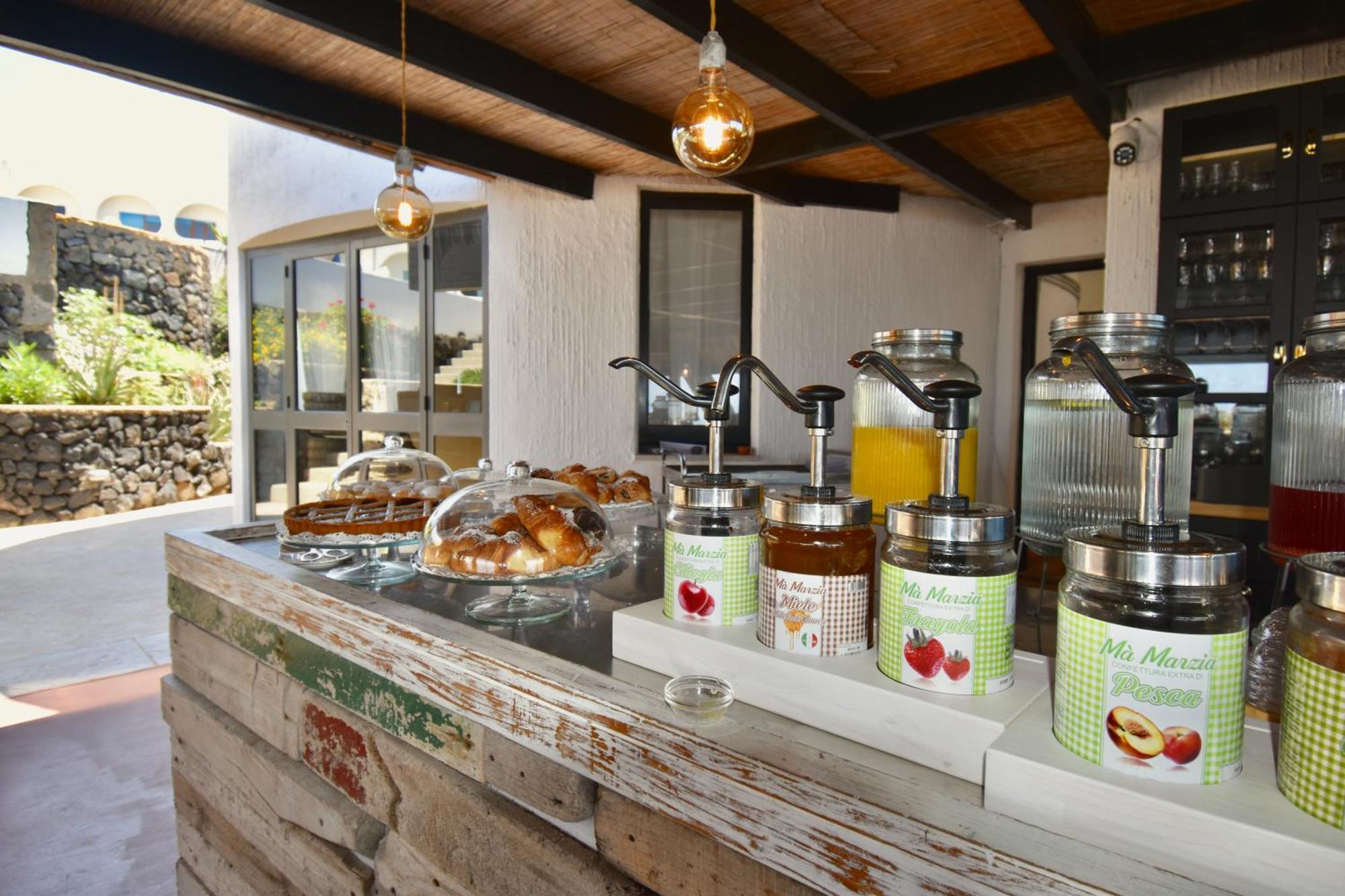 Cossyra Hotel Madonna Delle Grazie Luaran gambar