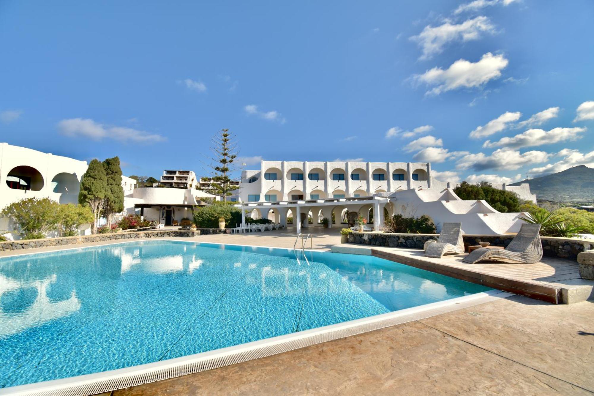 Cossyra Hotel Madonna Delle Grazie Luaran gambar